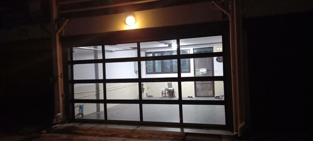 Installation photo of Garage Doors for Automotive in Chonburi by OZ DOOR