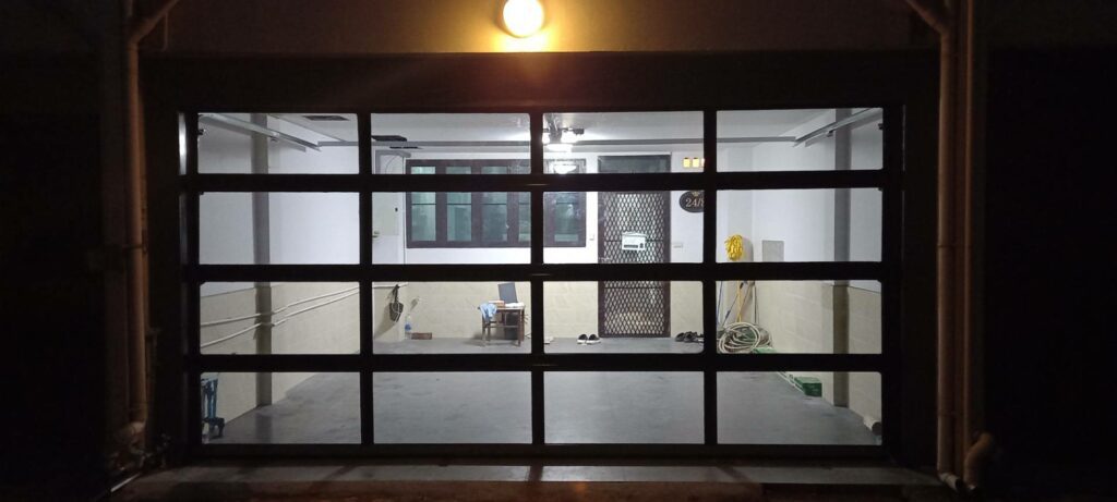 Installation photo of Garage Doors for Automotive in Chonburi by OZ DOOR (2)