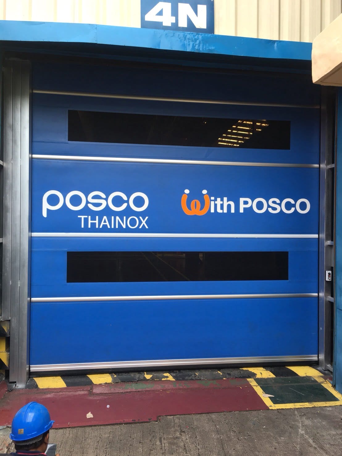 ภาพผลงานติดตั้งประตูไฮสปีด รุ่น Standard สำหรับโรงงานอุตสาหกรรม ที่ระยอง โดย OZ DOOR (3)