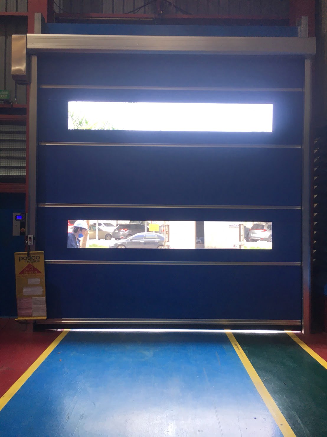 ภาพผลงานติดตั้งประตูไฮสปีด รุ่น Standard สำหรับโรงงานอุตสาหกรรม ที่ระยอง โดย OZ DOOR (6)