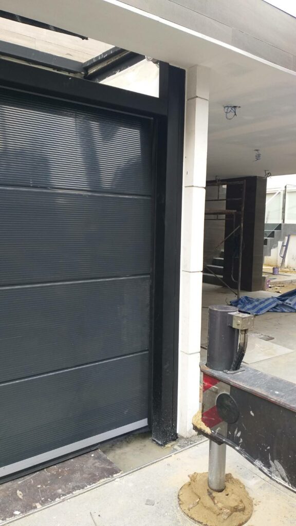 Installation photo of Garage Doors for Single House in Bangkok by OZ DOOR (4)