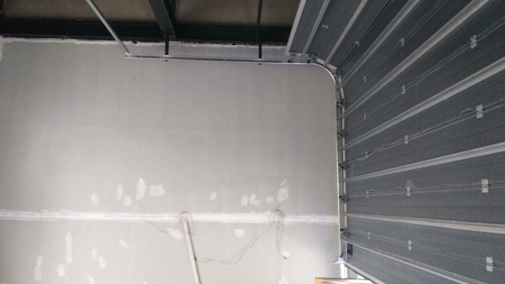 Installation photo of Garage Doors for Single House in Bangkok by OZ DOOR (4)