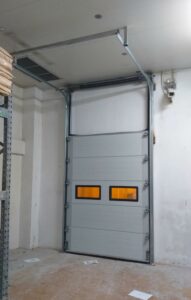 Read more about the article Overhead Door | Betagro | Lopburi