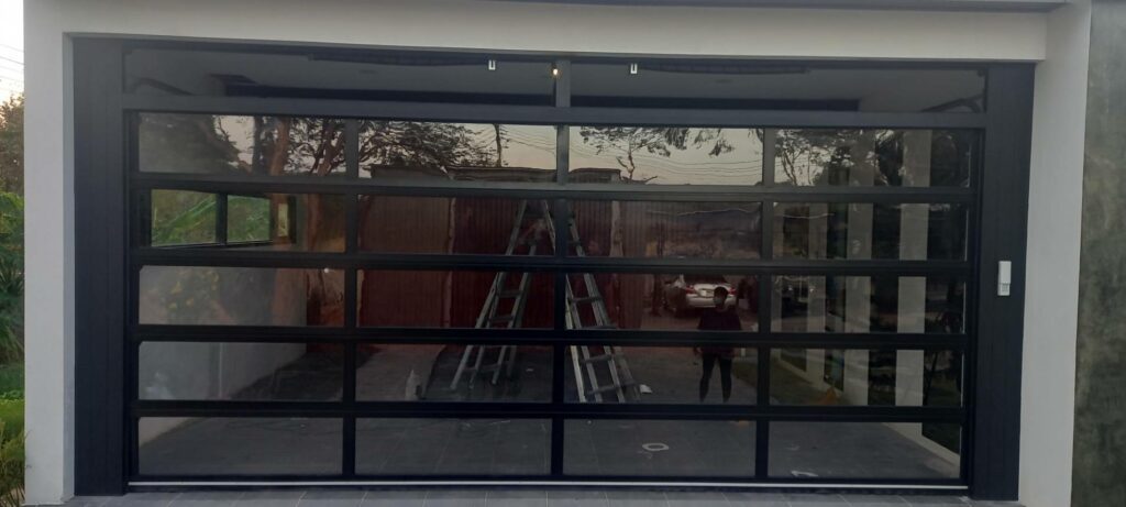 Installation photo of Garage Doors for Automotive in Bangkok by OZ DOOR (2)