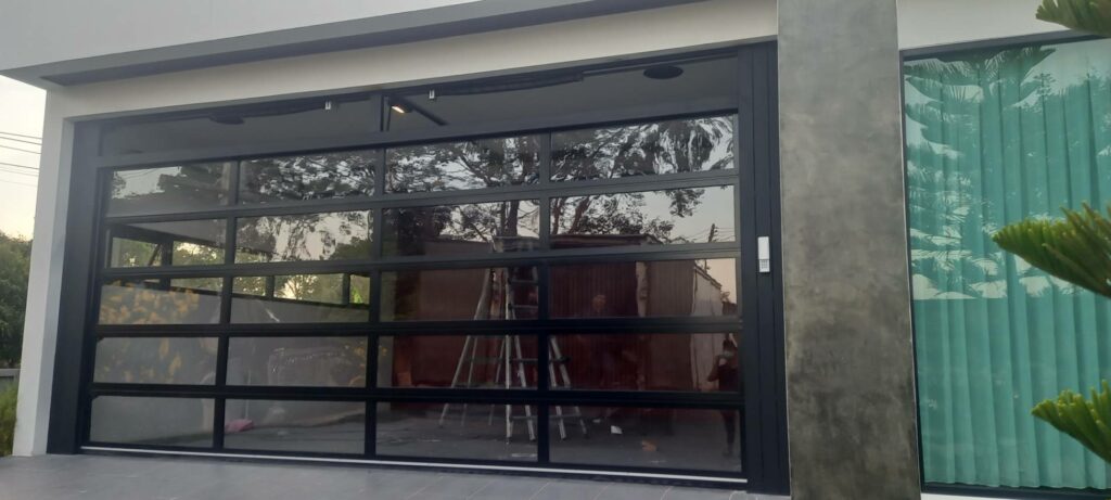 Installation photo of Garage Doors for Automotive in Bangkok by OZ DOOR (5)