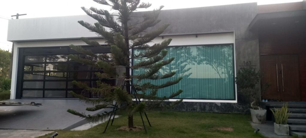 Installation photo of Garage Doors for Automotive in Bangkok by OZ DOOR (6)