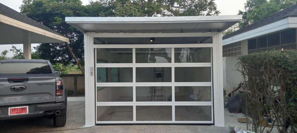 Installation photo of Garage Doors for Automotive in Chachoengsao by OZ DOOR (2)