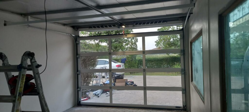 Installation photo of Garage Doors for Automotive in Chachoengsao by OZ DOOR (4)