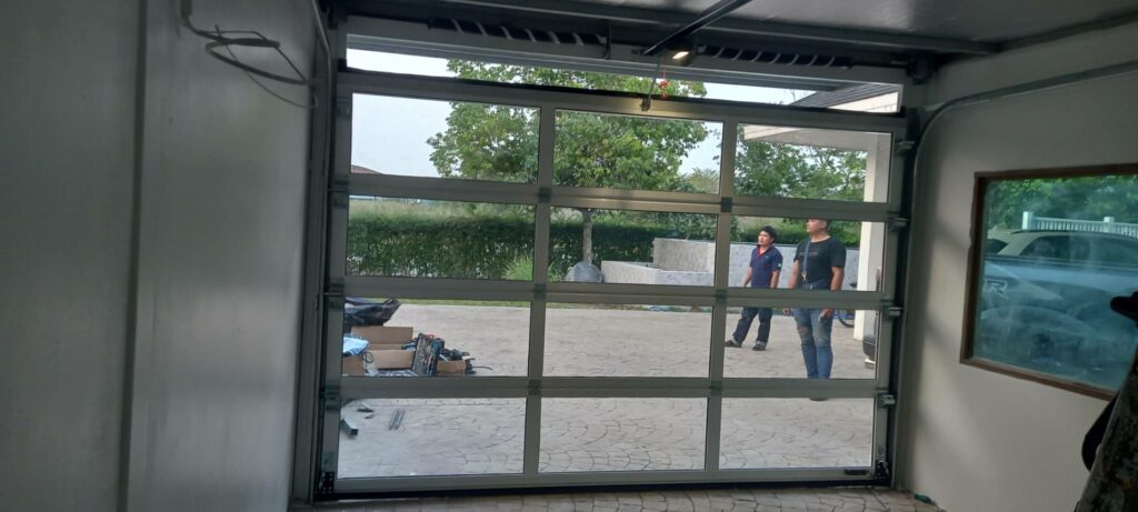 Installation photo of Garage Doors for Automotive in Chachoengsao by OZ DOOR (5)