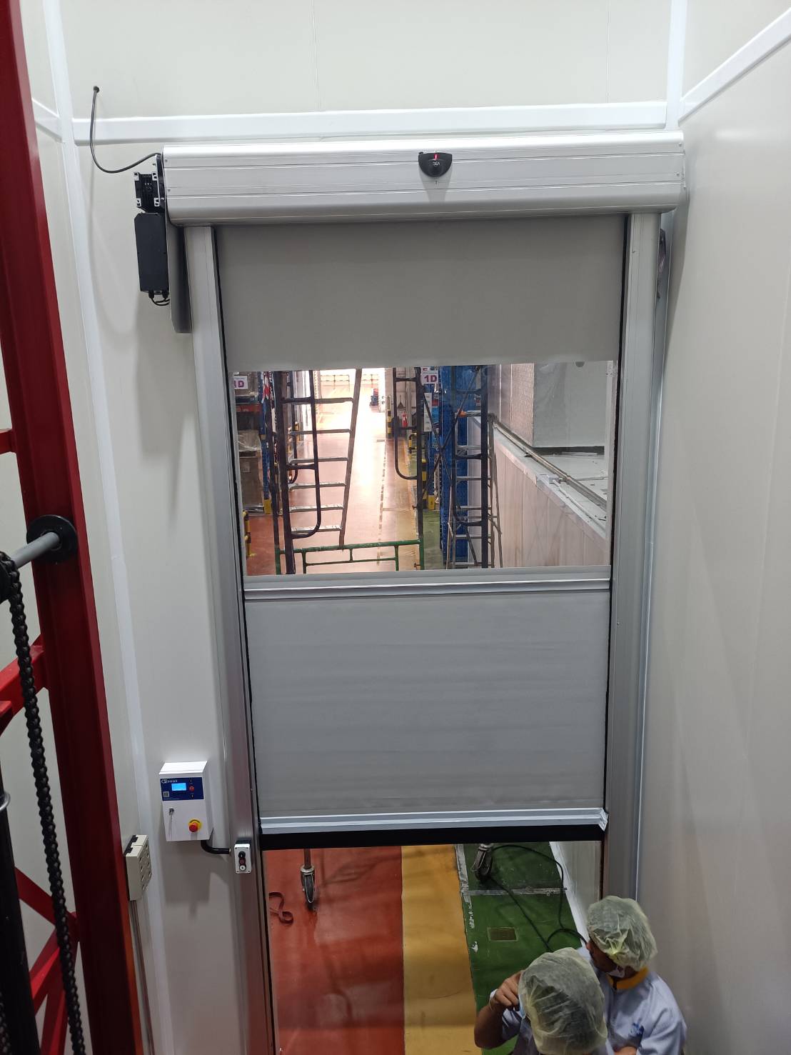 ภาพผลงานติดตั้งประตูไฮสปีด รุ่น Standard สำหรับโรงงานอุตสาหกรรม ที่สมุทรปราการ โดย OZ DOOR (4)