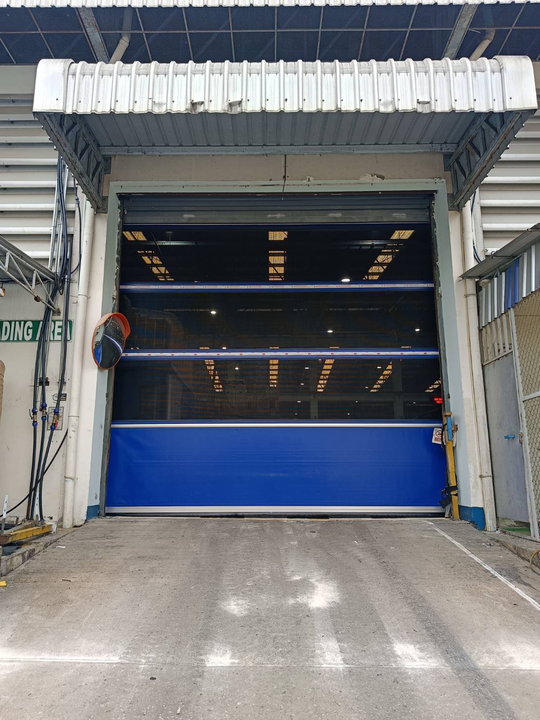 Installation photo of High Speed Doors for Manufacturing in Chonburi by OZ DOOR