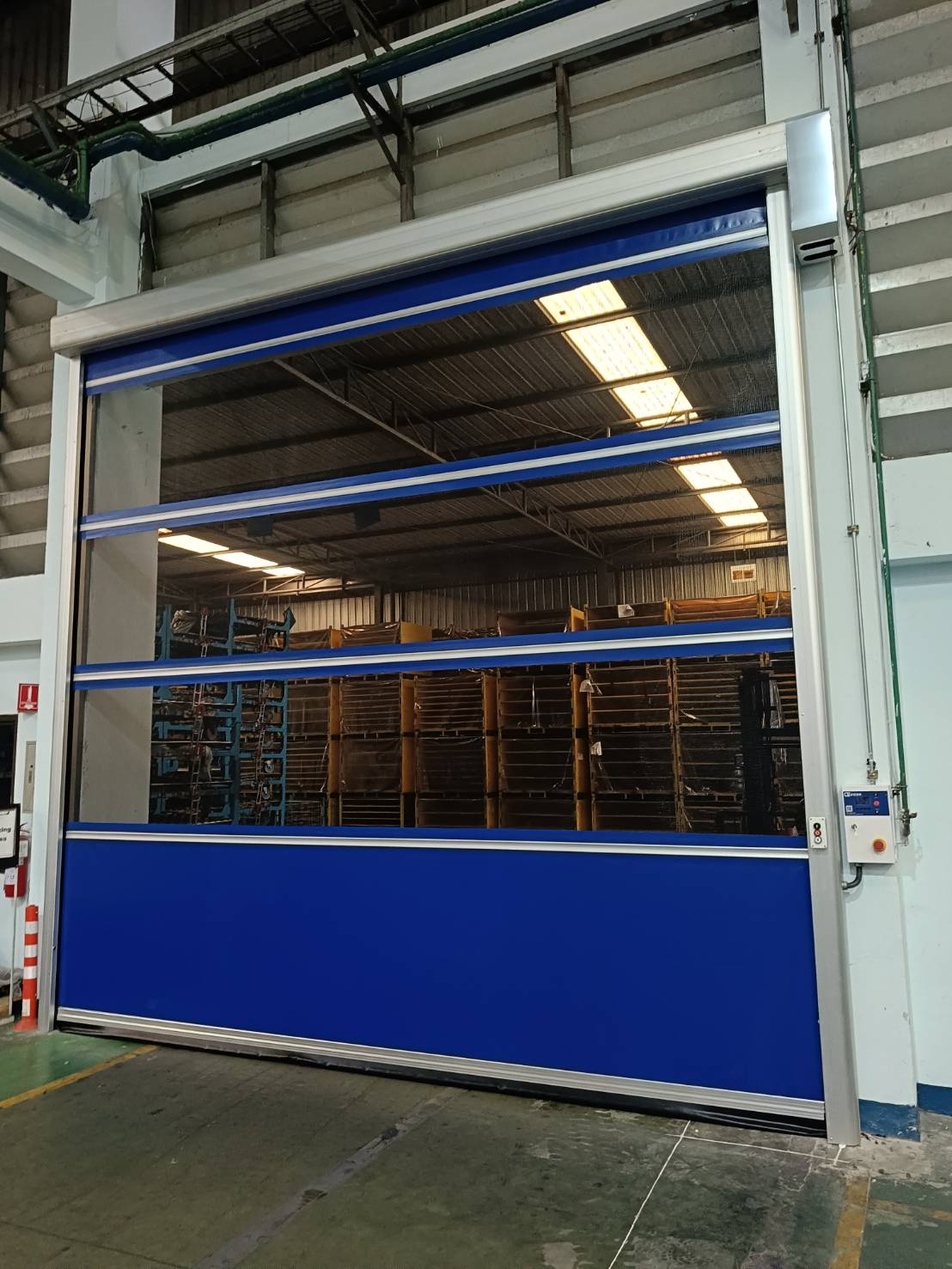 Installation photo of High Speed Doors for Manufacturing in Chonburi by OZ DOOR (5)