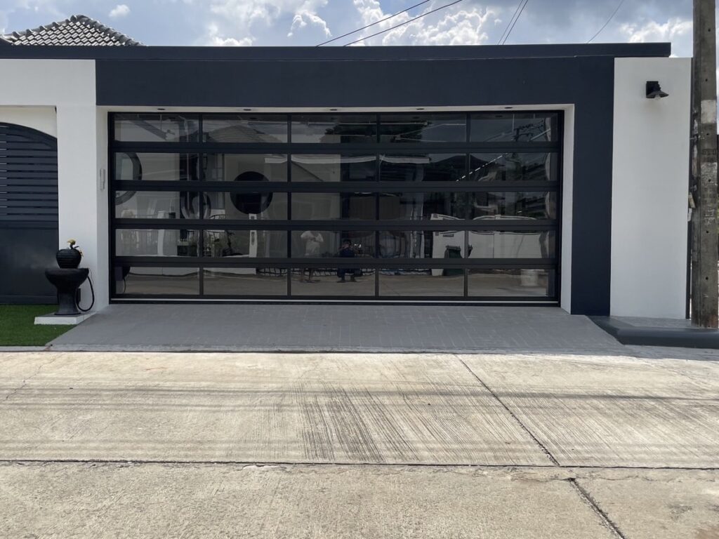 Installation photo of Garage Doors for Single House in Phitsanulok by OZ DOOR (4)