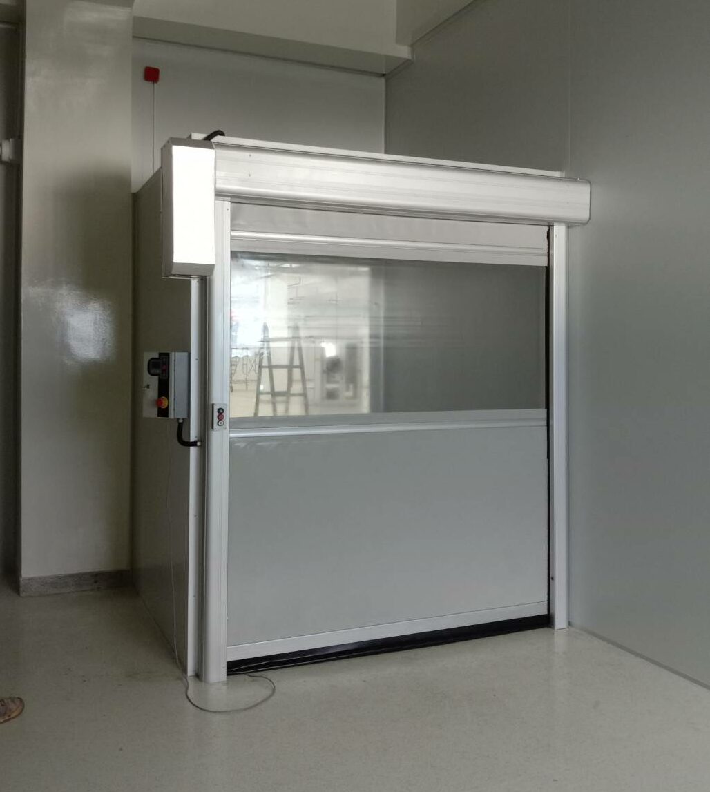 ภาพผลงานติดตั้งHigh speed door standard สำหรับอาหารและเครื่องดื่ม ที่สมุทรปราการ โดย OZ DOOR