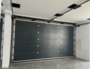 Read more about the article ประตูโรงรถ|Garage Door|กรุงเทพ