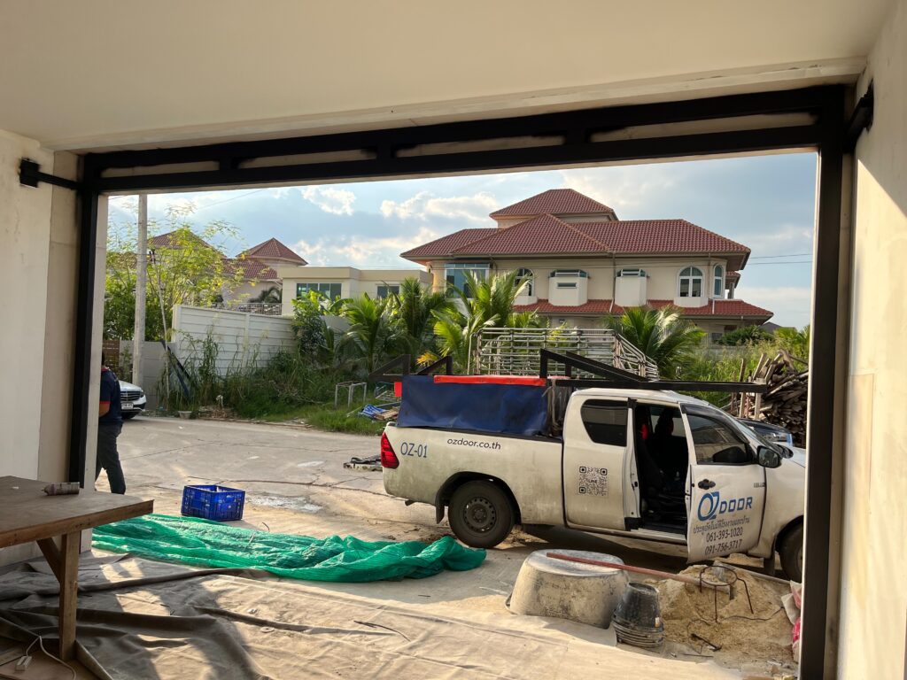 Installation photo of Garage Doors for Manufacturing in Bangkok by OZ DOOR (3)