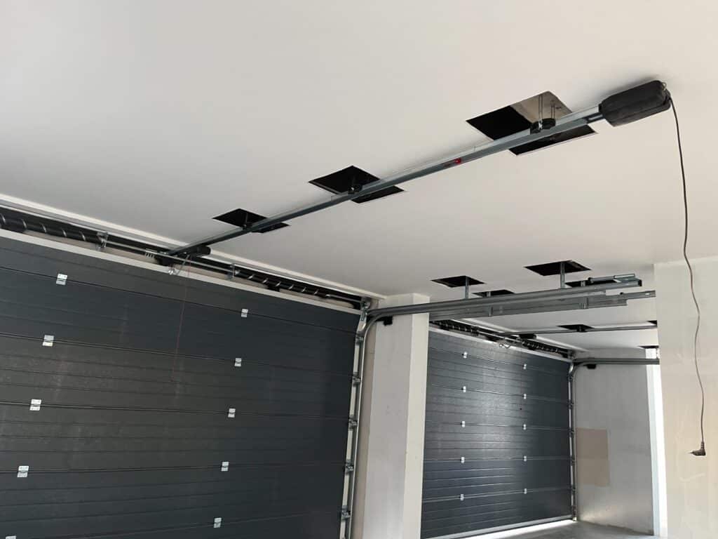 Installation photo of Garage Doors for Manufacturing in Bangkok by OZ DOOR (4)