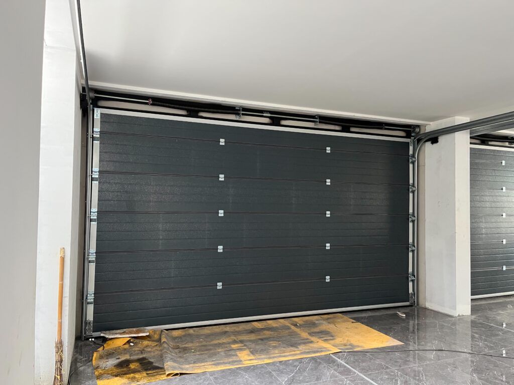 Installation photo of Garage Doors for Manufacturing in Bangkok by OZ DOOR (7)
