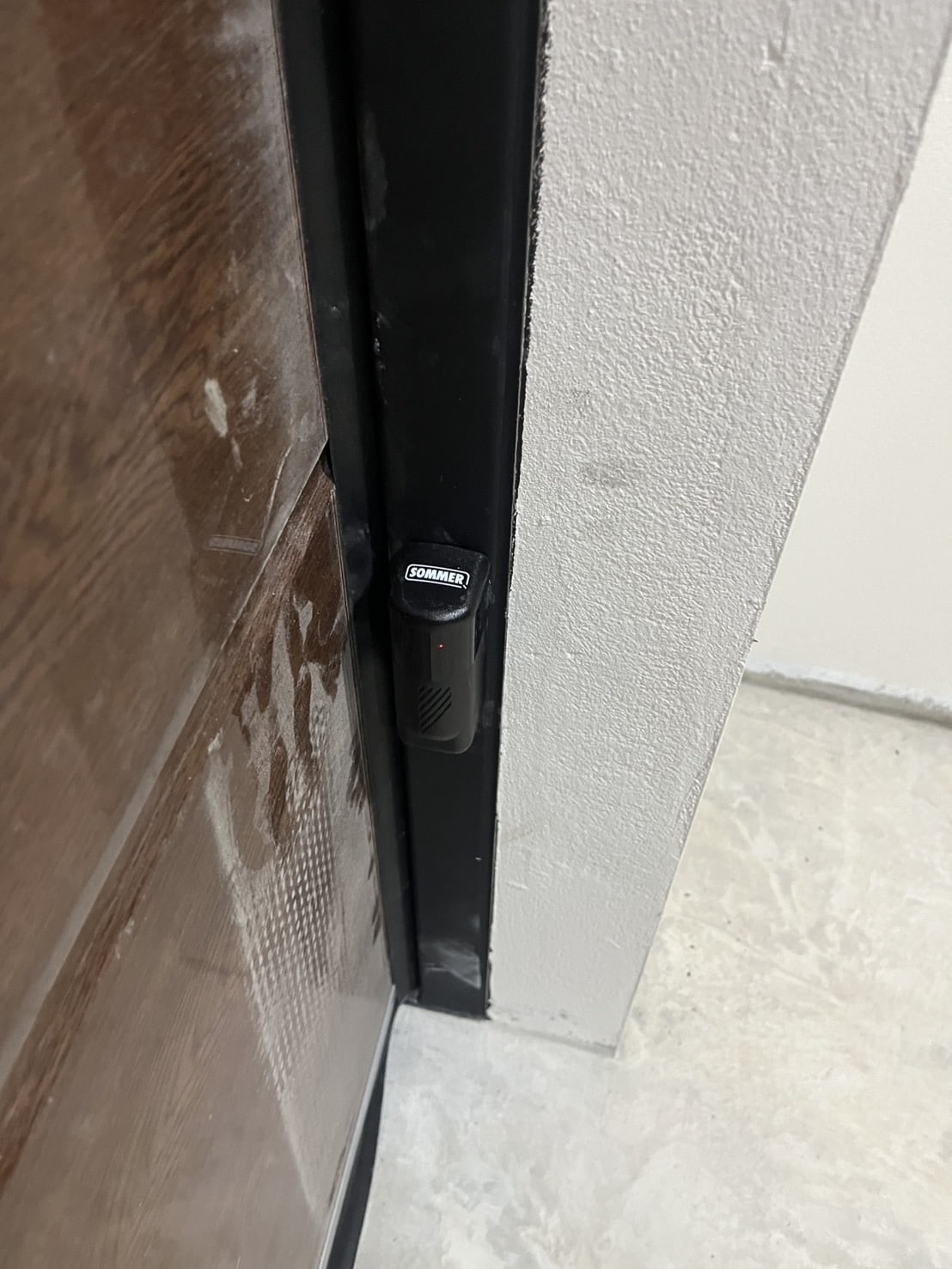 Installation photo of Garage Doors for Residential Projects in Nonthaburi by OZ DOOR (5)