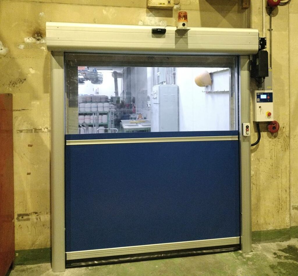 ภาพผลงานติดตั้งHigh Speed door สำหรับอาหารและเครื่องดื่ม ที่สมุทรปราการ โดย OZ DOOR