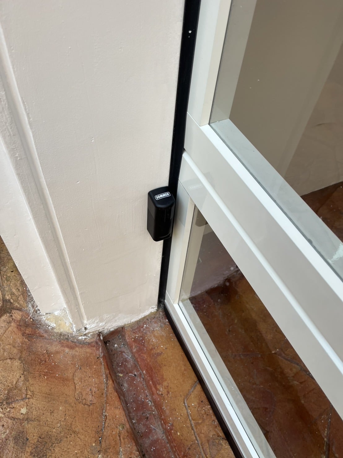 Installation photo of Garage Doors for Single House in Chonburi by OZ DOOR (7)