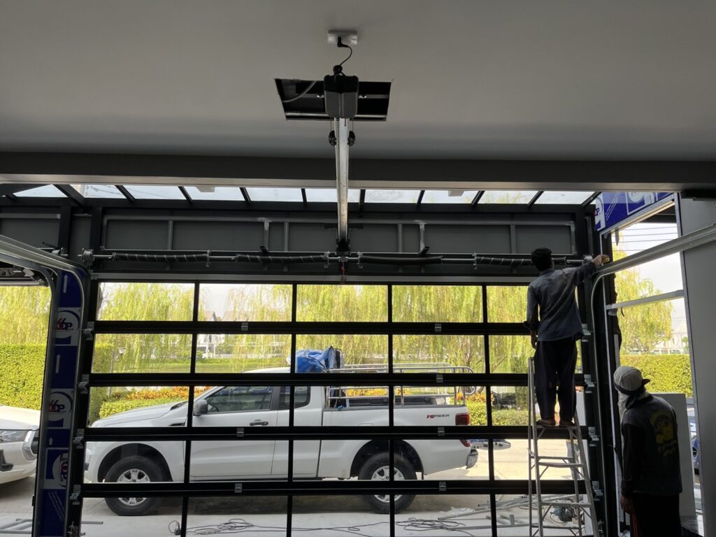 Installation photo of Garage Doors for Single House in Nonthaburi by OZ DOOR (4)