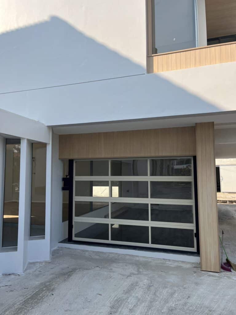 Installation photo of Garage Doors for Single House in Pathum Thani by OZ DOOR