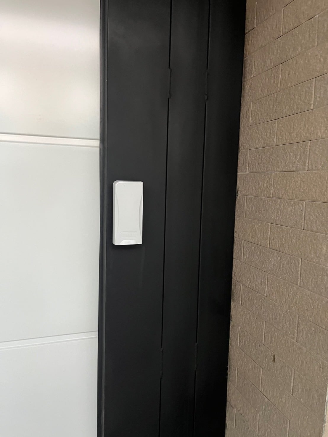 Installation photo of Garage Doors for Single House in Chiang Mai by OZ DOOR (9)