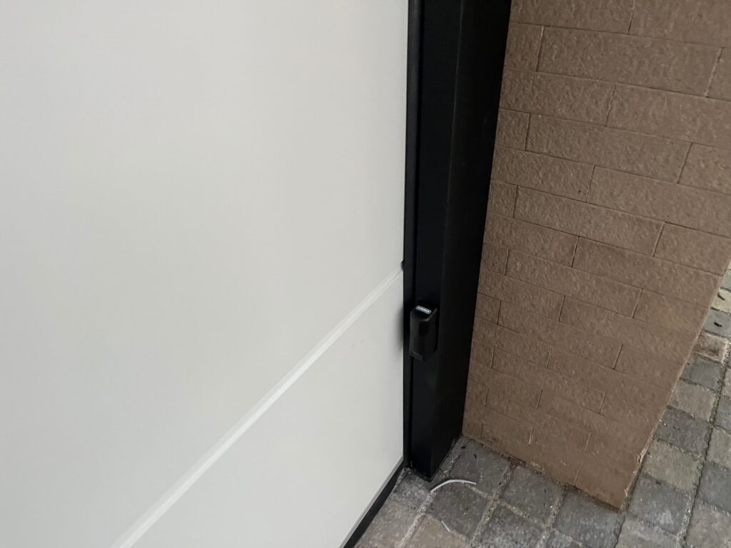 Installation photo of Garage Doors for Single House in Chiang Mai by OZ DOOR (13)