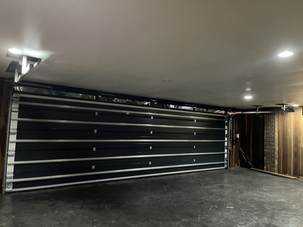 Installation photo of Garage Doors for Single House in Prachin Buri by OZ DOOR (2)