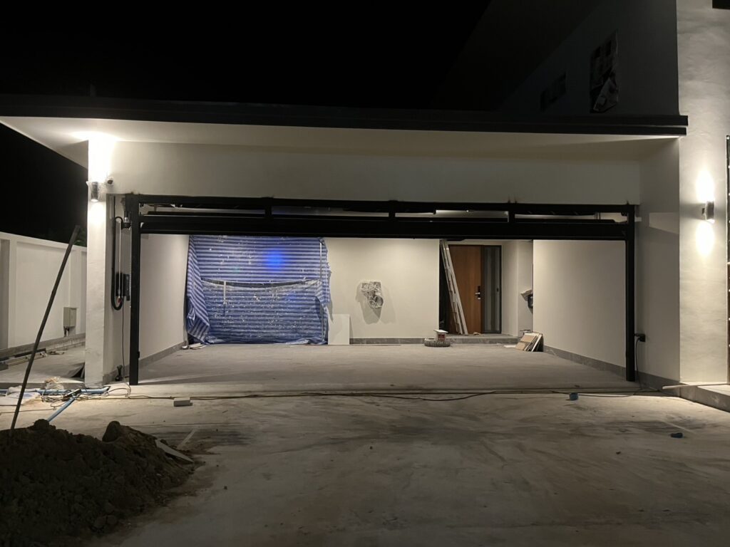 Installation photo of Garage Doors for Single House in Chiang Mai by OZ DOOR (4)