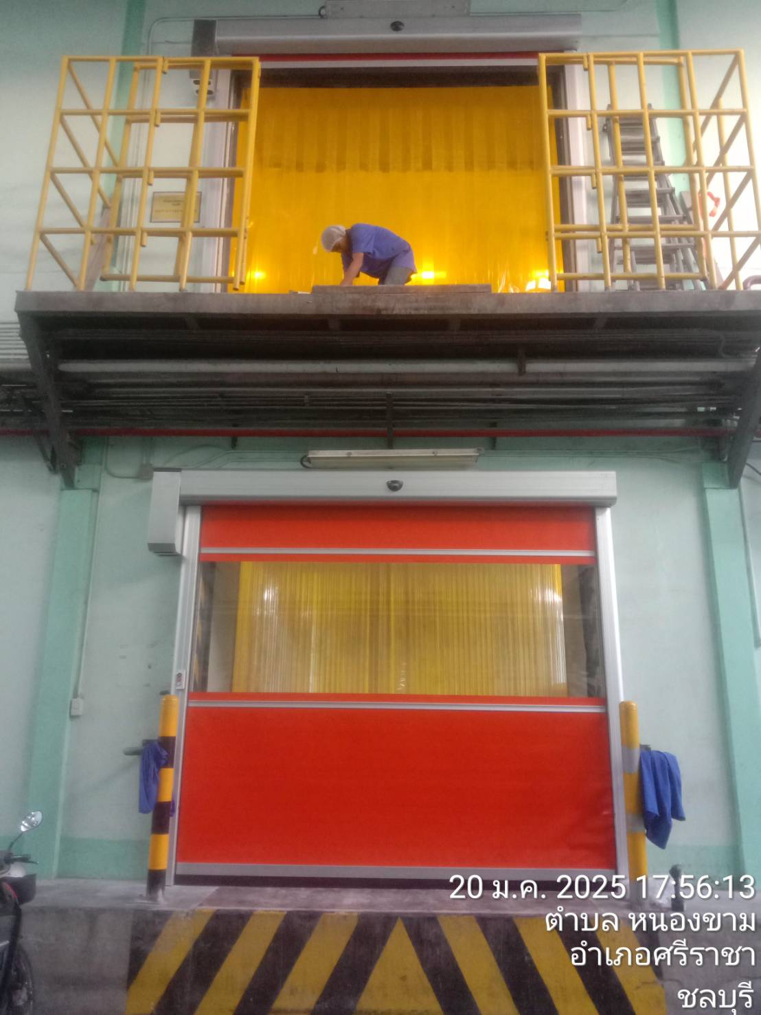 ภาพผลงานติดตั้งประตูไฮสปีด รุ่น Standard สำหรับโรงงานอุตสาหกรรม ที่ระยอง โดย OZ DOOR (3)