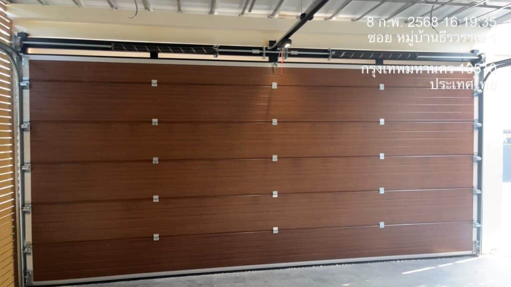 Installation photo of Garage Doors for Single House in Bangkok by OZ DOOR (12)