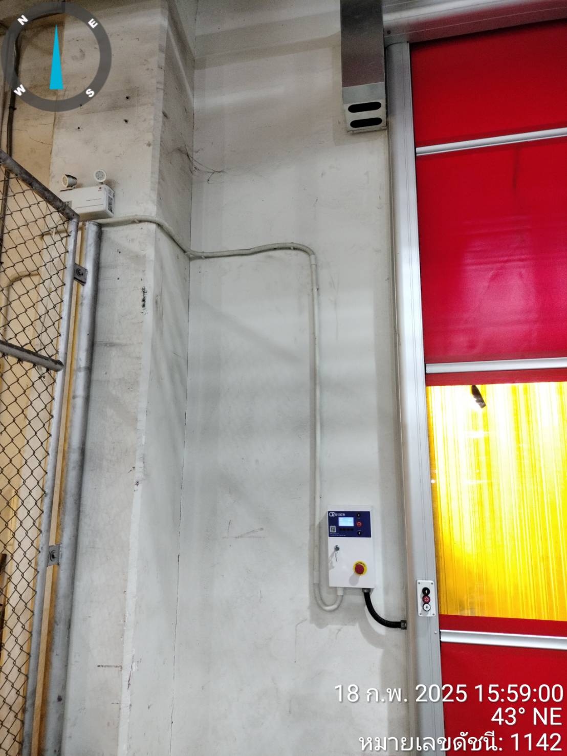 ภาพผลงานติดตั้งประตูไฮสปีด รุ่น Standard สำหรับโรงงานอุตสาหกรรม ที่กรุงเทพมหานคร โดย OZ DOOR (2)