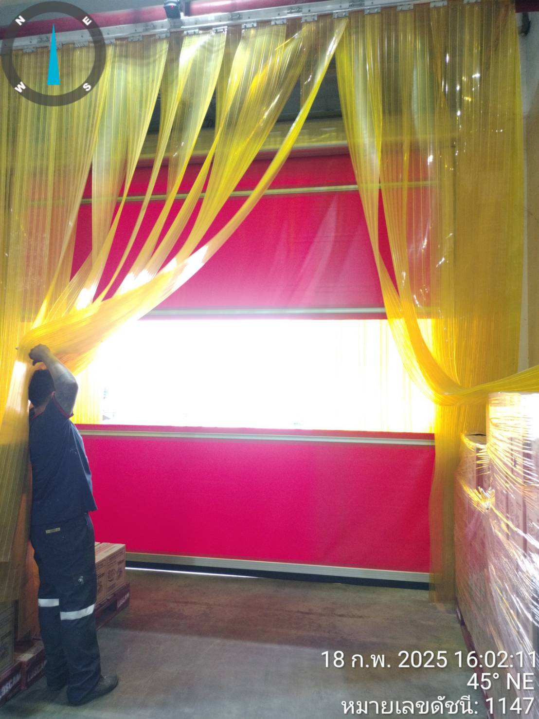 ภาพผลงานติดตั้งประตูไฮสปีด รุ่น Standard สำหรับโรงงานอุตสาหกรรม ที่กรุงเทพมหานคร โดย OZ DOOR (6)