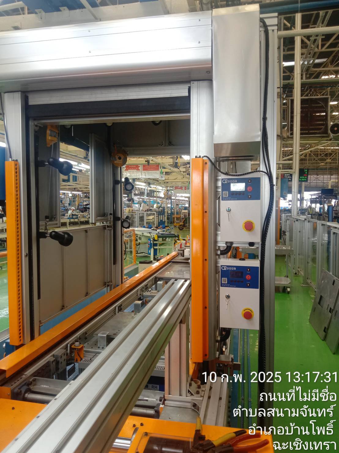 ภาพผลงานติดตั้งประตูไฮสปีด รุ่น Standard สำหรับโรงงานอุตสาหกรรม ที่ปทุมธานี โดย OZ DOOR (4)