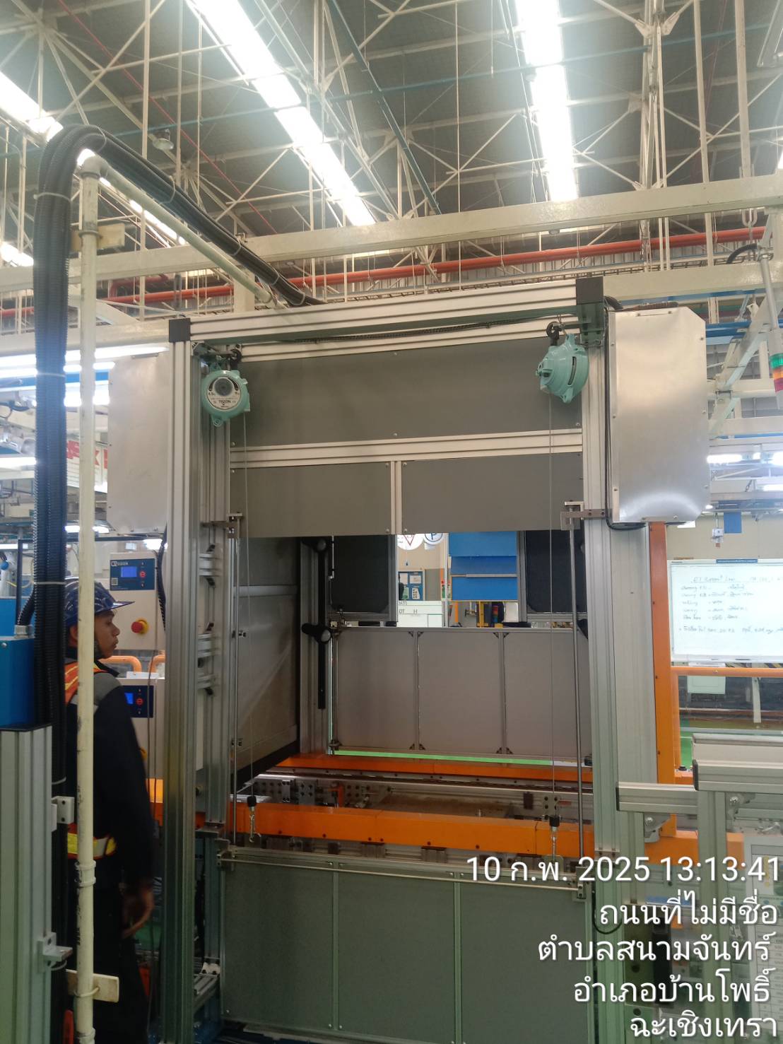 ภาพผลงานติดตั้งประตูไฮสปีด รุ่น Standard สำหรับโรงงานอุตสาหกรรม ที่ปทุมธานี โดย OZ DOOR (5)