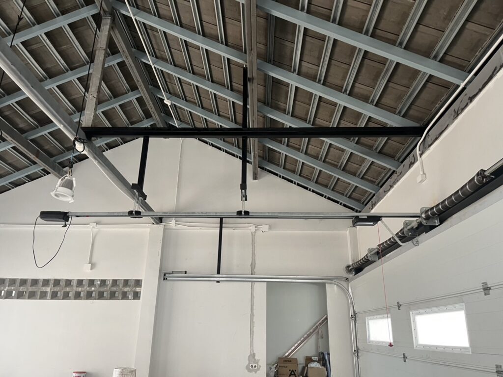 Installation photo of Garage Doors for Single House in Nonthaburi by OZ DOOR (10)