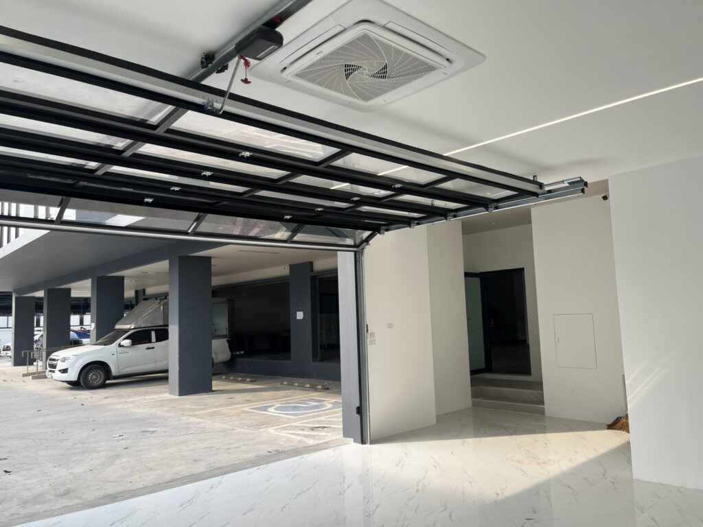 Installation photo of Garage Doors for Single House in Nonthaburi by OZ DOOR (20)
