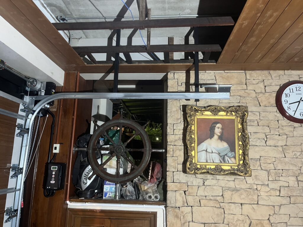 Installation photo of Garage Doors for Single House in Chonburi by OZ DOOR (7)