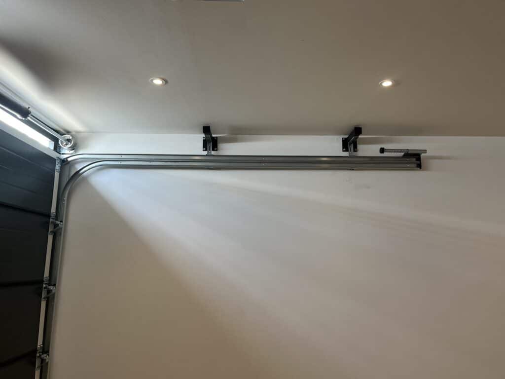 Installation photo of Garage Doors for Single House in Phuket by OZ DOOR (2)