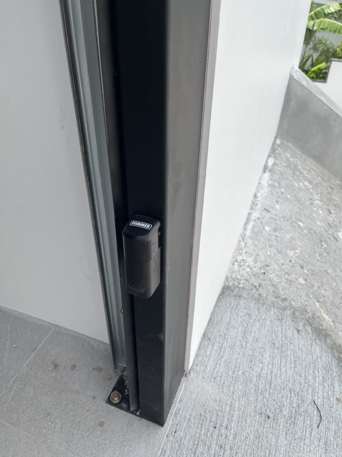 Installation photo of Garage Doors for Single House in Phuket by OZ DOOR (5)