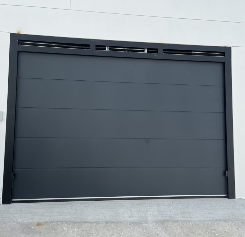 Installation photo of Garage Doors for Single House in Phuket by OZ DOOR (7)