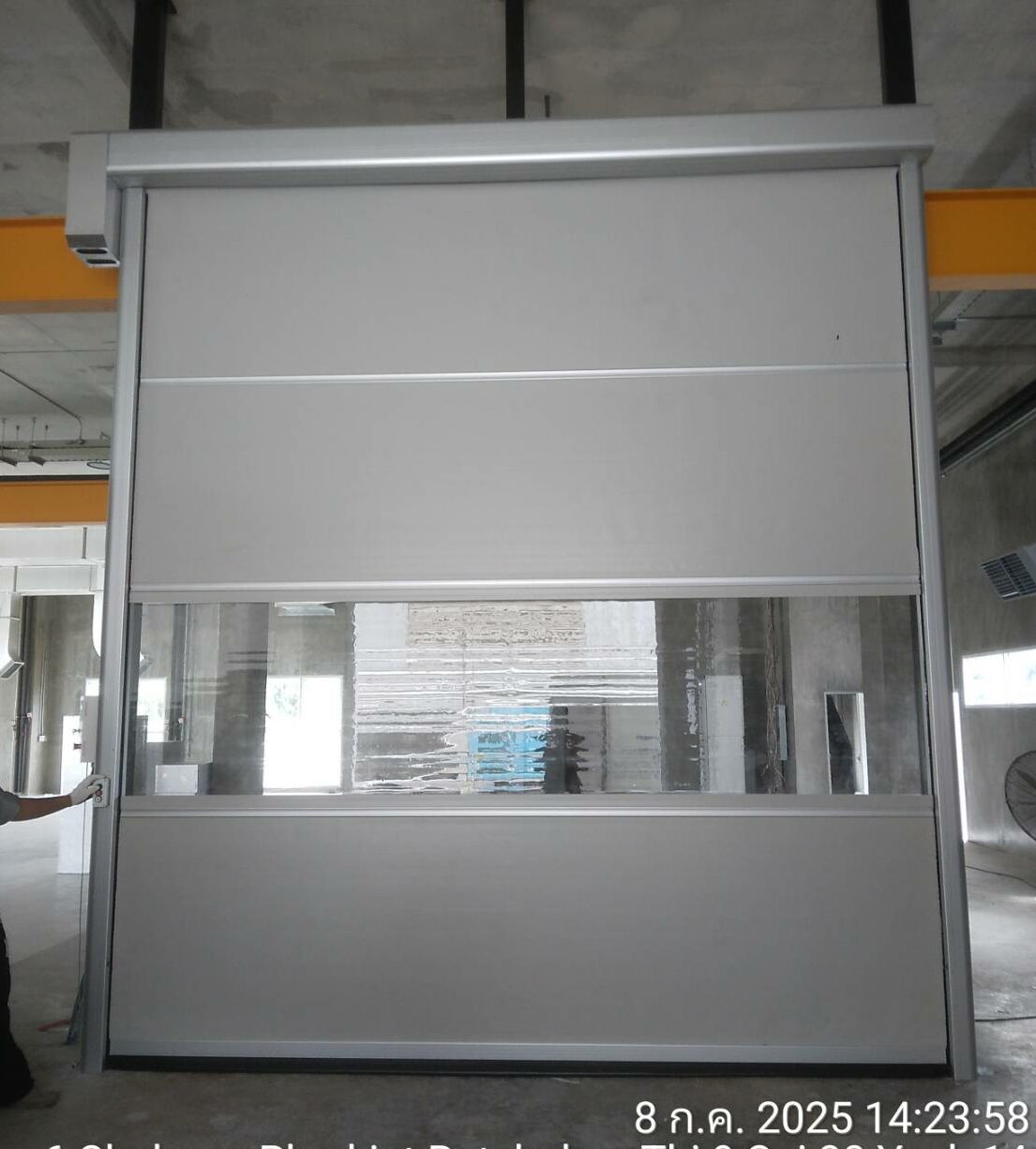 ภาพผลงานติดตั้งHigh Speed Door สำหรับโรงงานอุตสาหกรรม ที่กรุงเทพมหานคร โดย OZ DOOR
