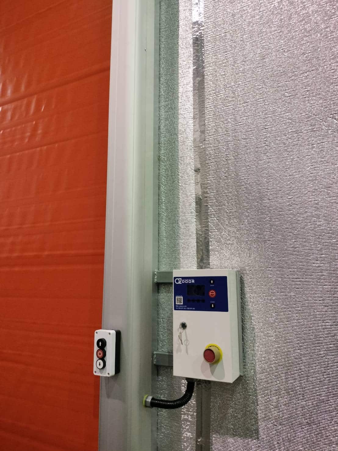 Installation photo of High Speed Doors for Cold Storage in Samut Prakan by OZ DOOR (5)