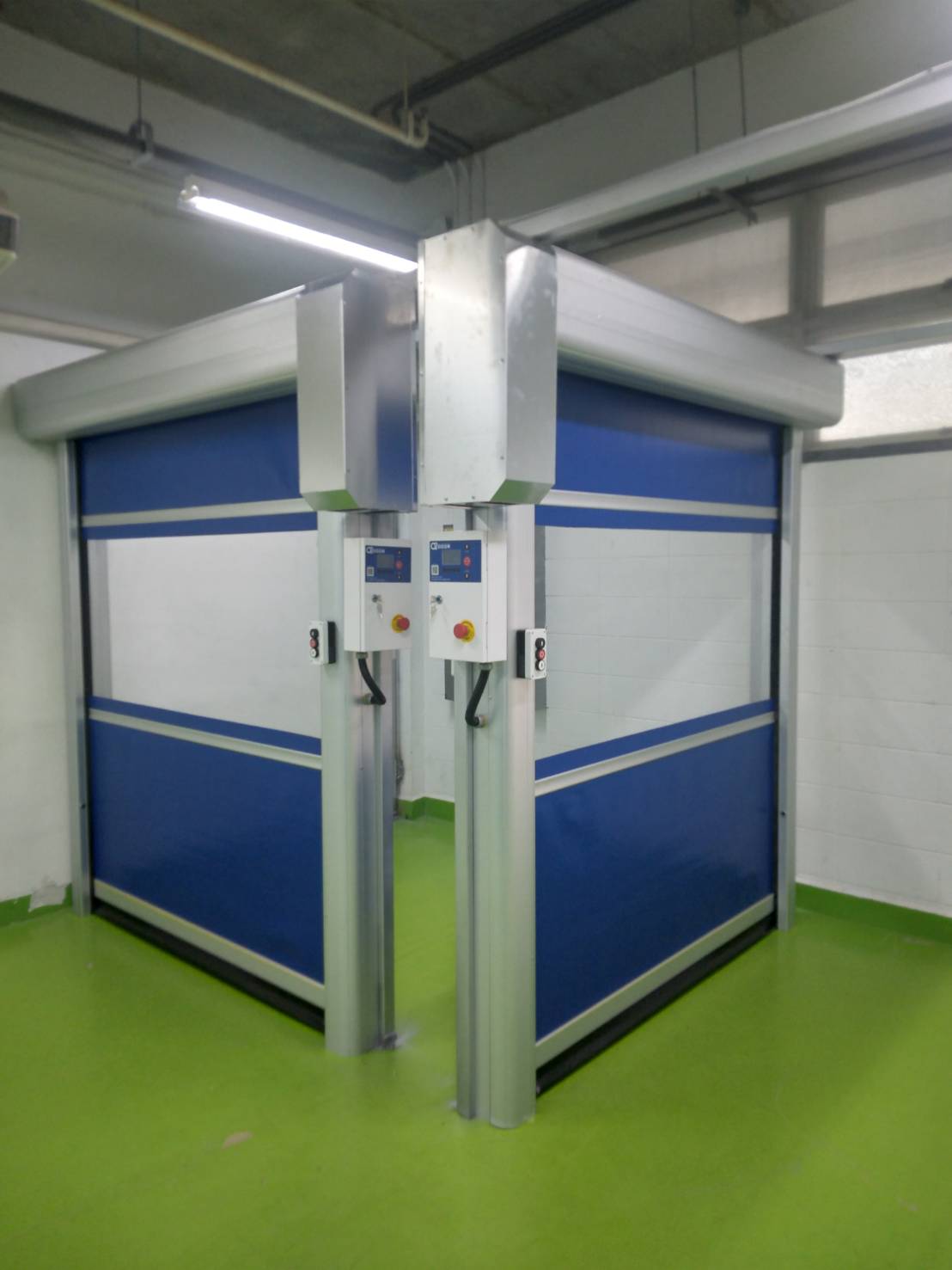 ภาพผลงานติดตั้งประตูไฮสปีด รุ่น Standard สำหรับโรงงานอุตสาหกรรม ที่สระบุรี โดย OZ DOOR (6)