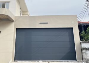 Read more about the article ประตูโรงรถ|Garage Door|Sahara Grey