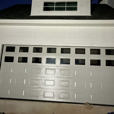 ประตูโรงรถ|Garage Door|Classic white