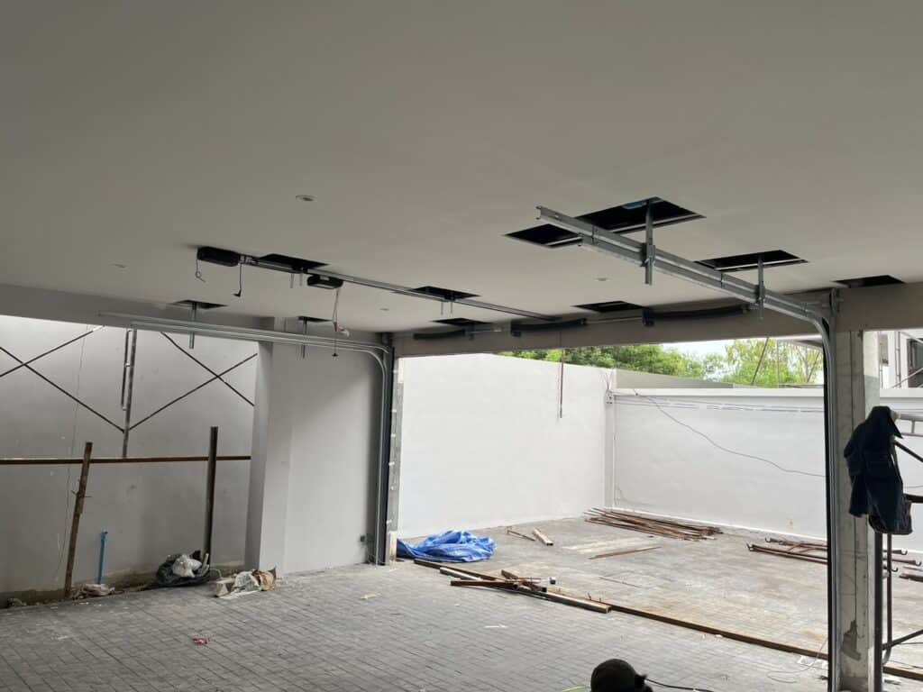 Installation photo of Garage Doors for Single House in Bangkok by OZ DOOR (8)