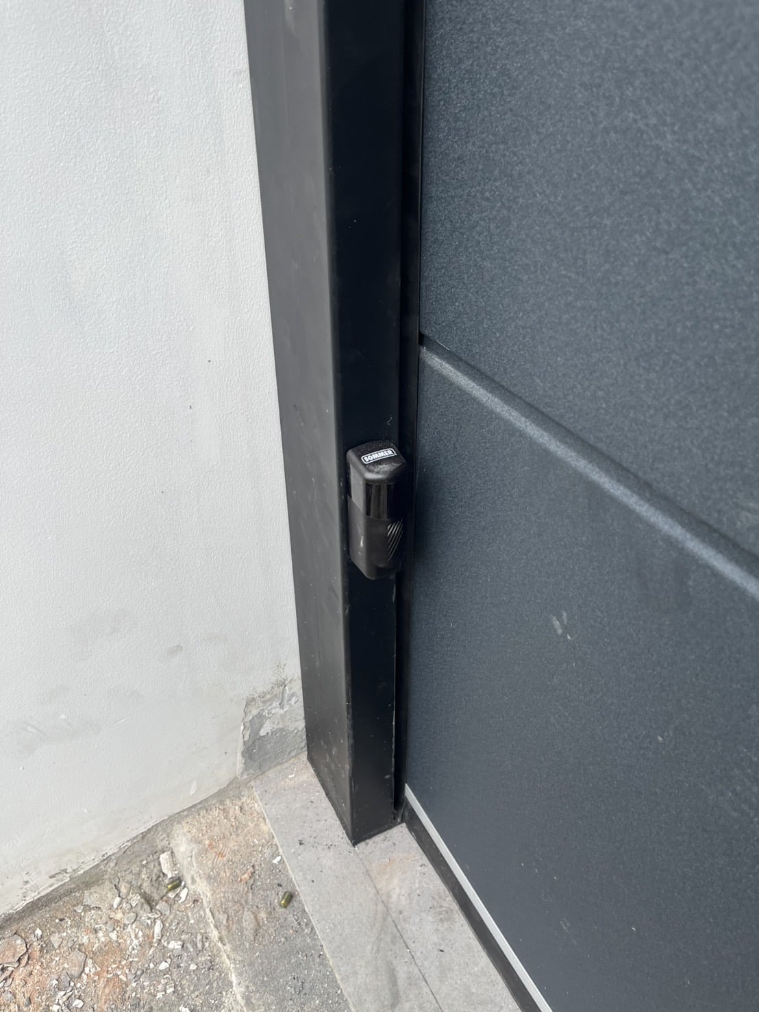 Installation photo of Garage Doors for Single House in Phuket by OZ DOOR (6)